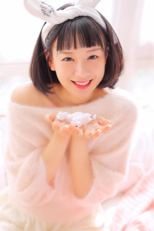 用舌头舔